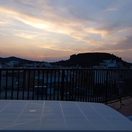 Sunset Suite Victoria Exteriör bild